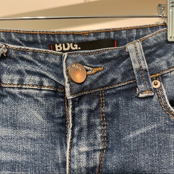 BDG size 27 grazer cigarette jean! - Picture 3 of 5